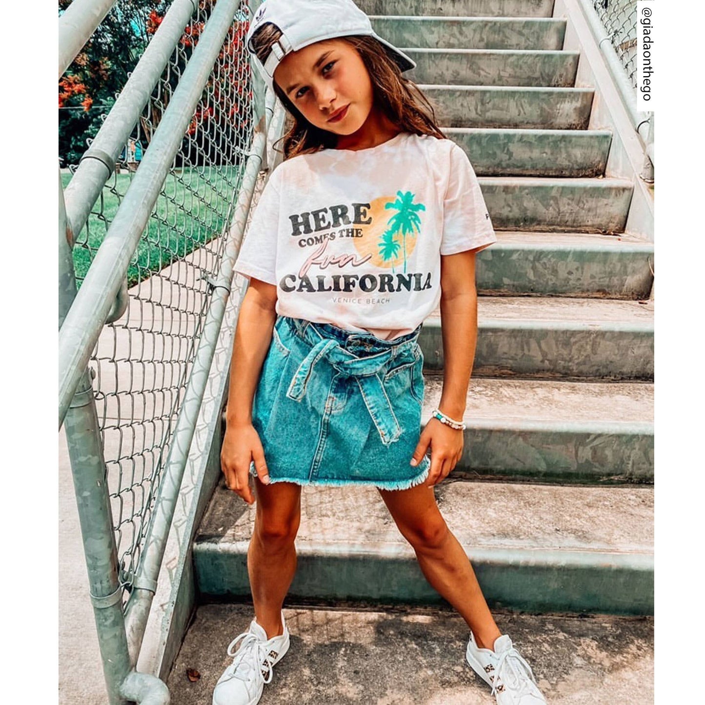 Cali Graphic Tee