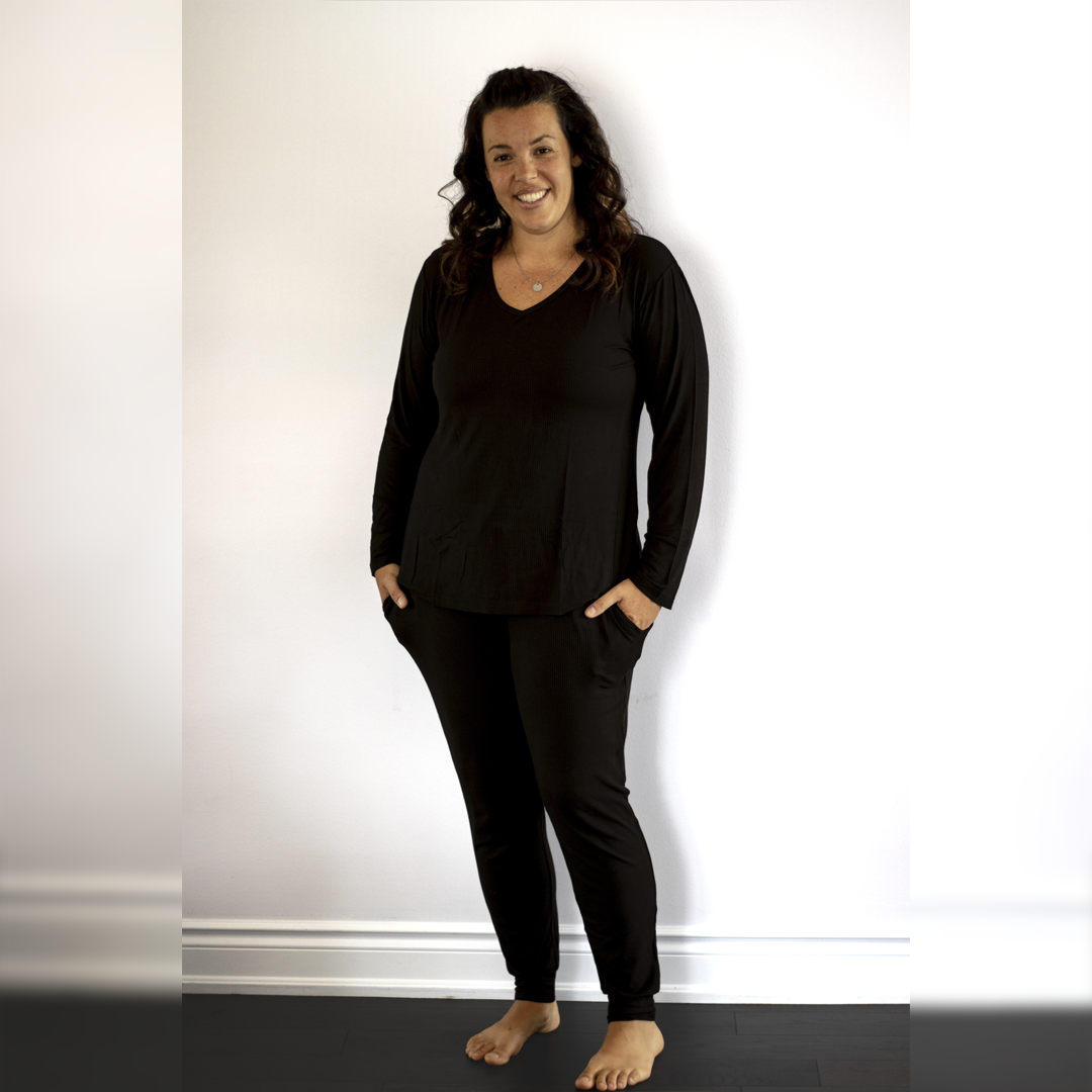 The Staple- Ribbed Ladies V-Neck