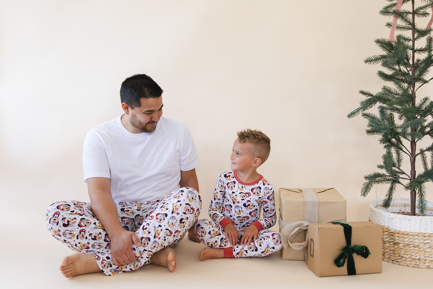 Very Merry Christmas - Men's Pant