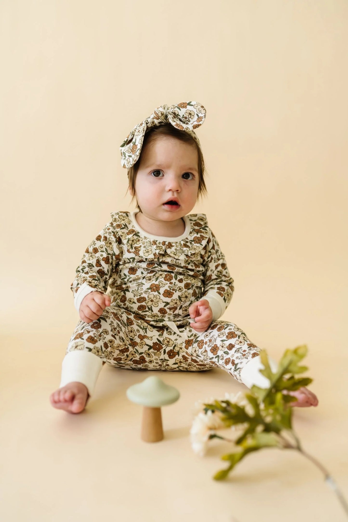 Organic Ruffle Onesie & Pants Set - Daffodil