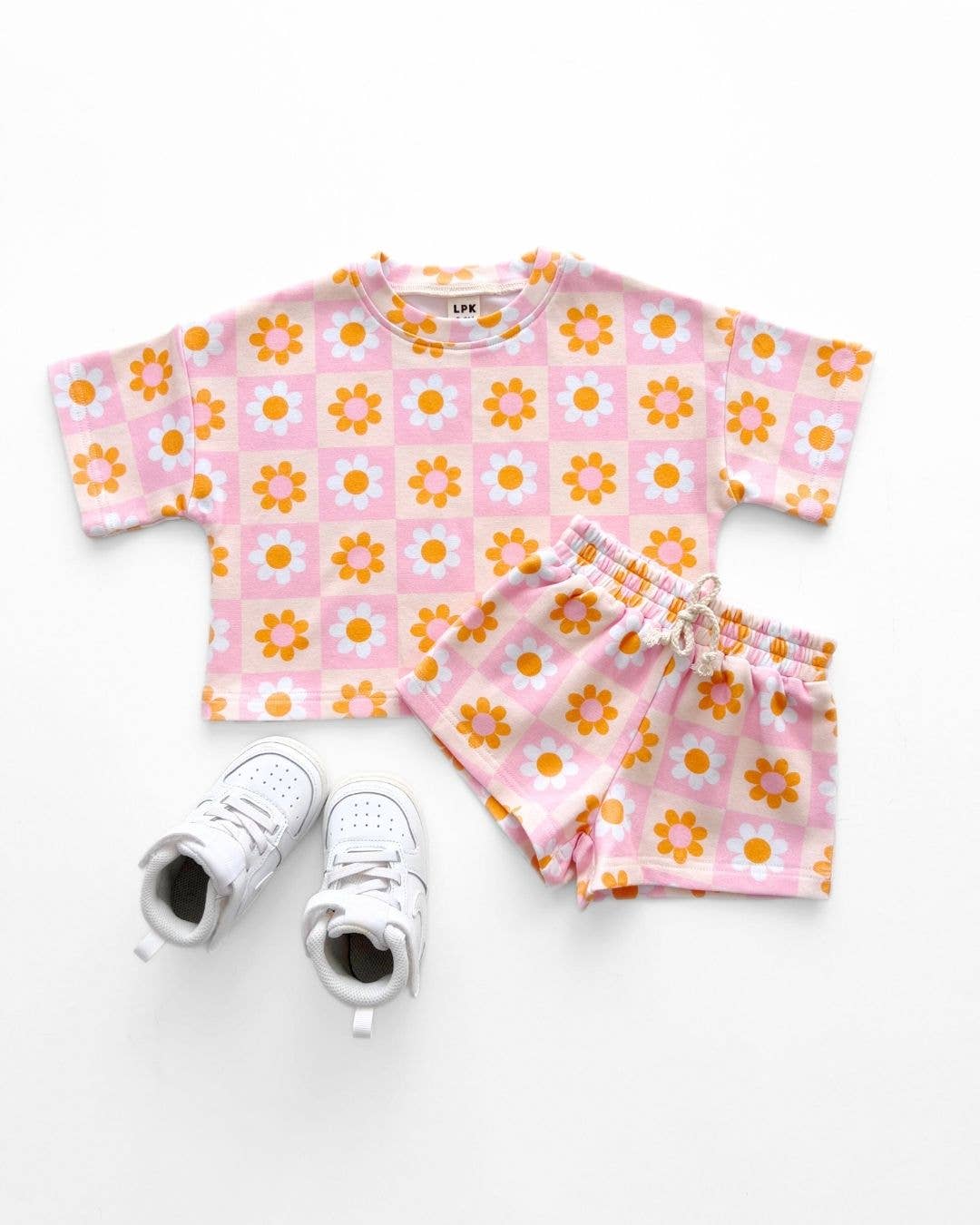 Retro Daisy Shorts Set